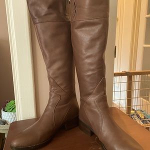 Knee high boots, size 7.5, brand Baretraps, back zipper